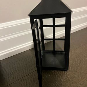 Lantern decor